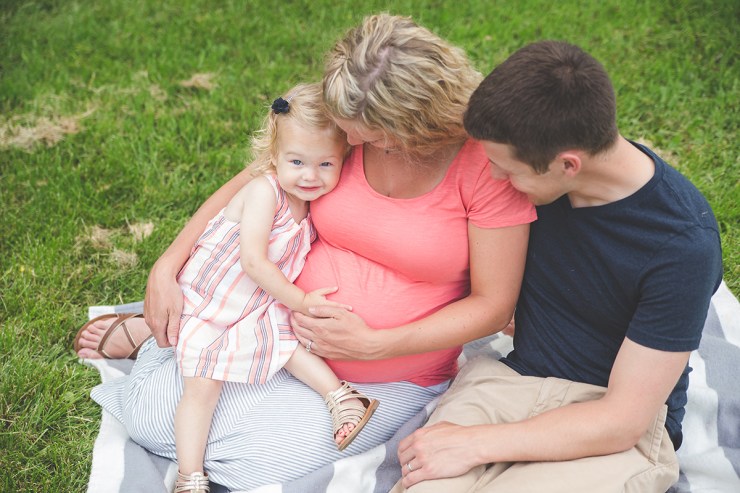 milwaukee maternity photographer